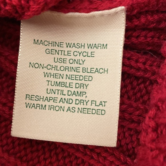 GORGEOUS Red Sweater - Large - Picture 4 of 6